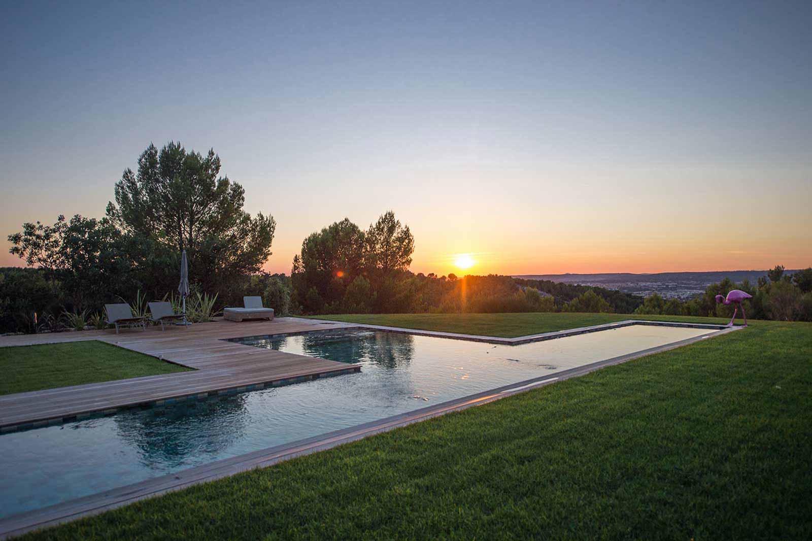 High-end stay in a villa with swimming pool in Aix-en-Provence - Villa “Les Anges”